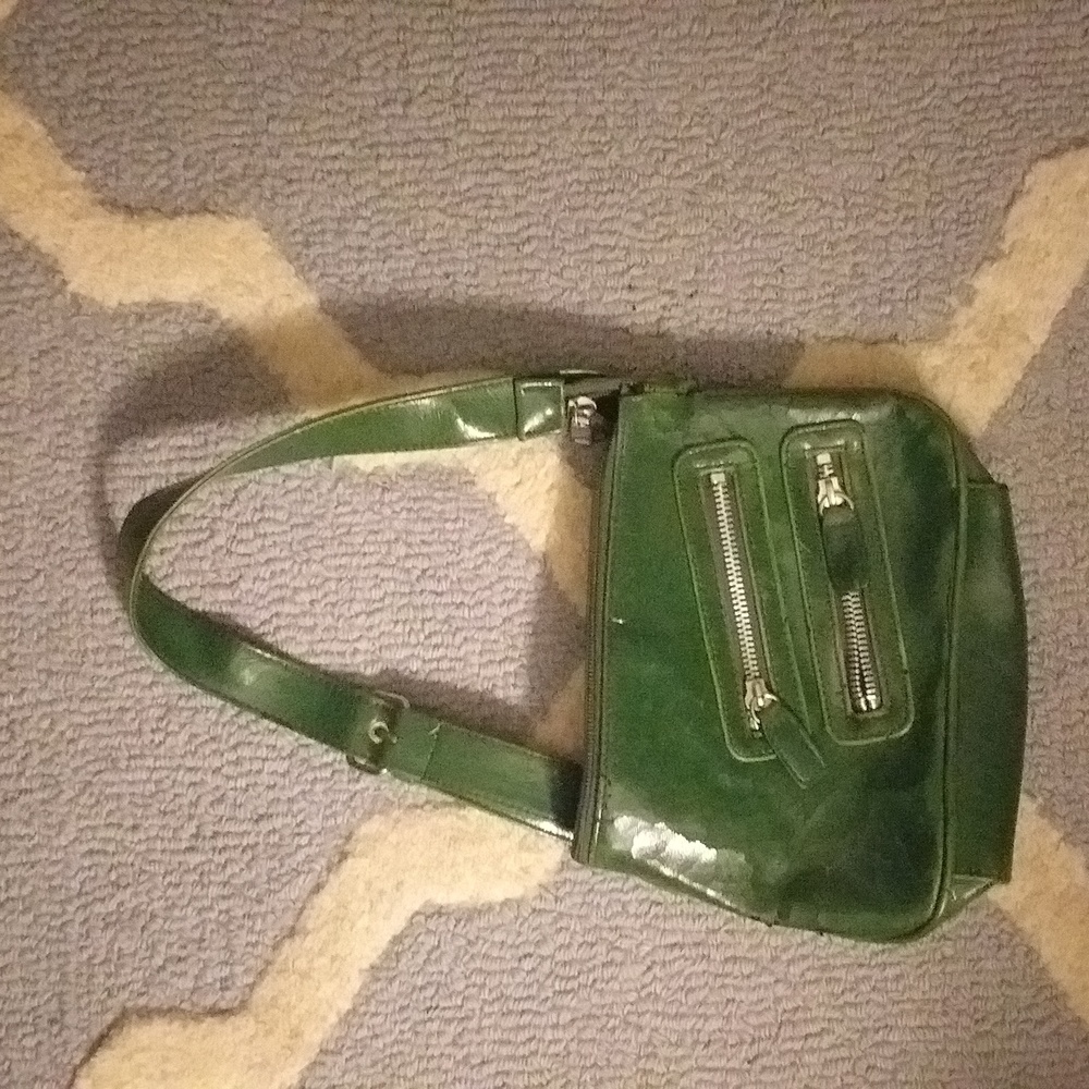 🗽Vintage Steve Madden Kelly Green shoulder bag